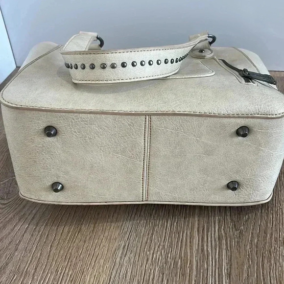 Montana West Trinity Ranch Hair-On Leather Concealed Carry Tote NWT - Picture 10 of 17